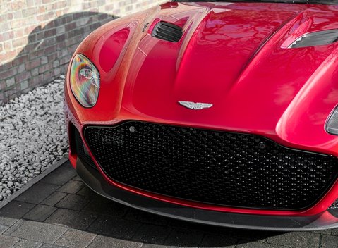 Aston Martin DBS Superleggera 24