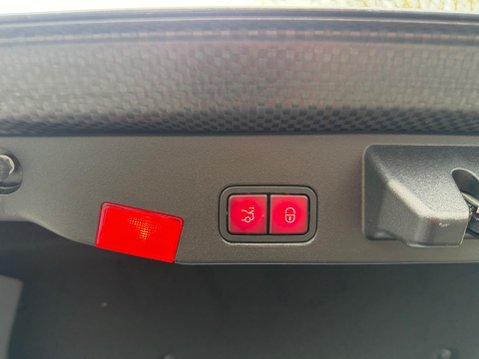 Mercedes-Benz SL Series 4.7 SL500 V8 Mille Miglia 417 Edition G-Tronic+ Euro 6 (s/s) 2dr 83