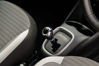 Toyota Aygo VVT-I X-PLAY X-SHIFT 32