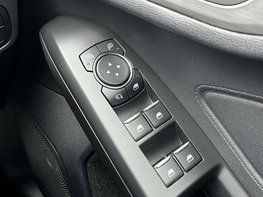 Ford Focus 1.5 Focus Titanium Auto 5dr 67