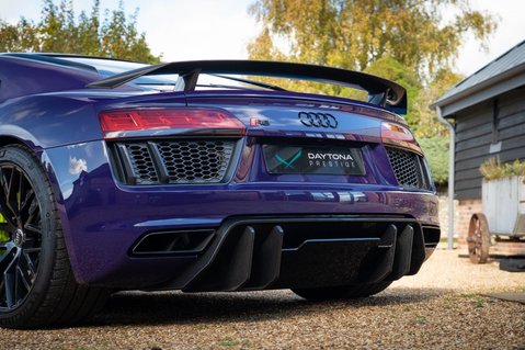 Audi R8 5.2 FSI V10 Plus S Tronic quattro Euro 6 (s/s) 2dr 24