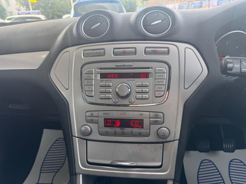 Ford Mondeo 2.0 TDCi Zetec 5dr 20