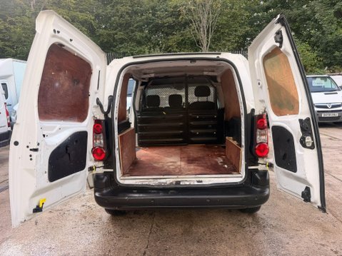 Peugeot Partner 1.6 BlueHDi 854 Professional Panel Van 5dr Diesel Manual L1 (112 g/km, 97.6 25