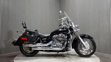 Honda VT750 C SHADOW CUSTOM 2010 ONLY 19K MOT NOV 2027 SERVICED 750CC 1