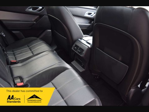 Land Rover Range Rover Velar 2.0 Range Rover Velar R-Dynamic S D240 Auto 4WD 5dr 43