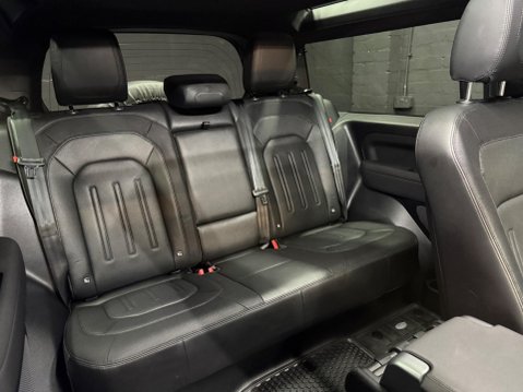 Land Rover Defender 3.0 D250 MHEV X-Dynamic S Auto 4WD Euro 6 (s/s) 3dr 14