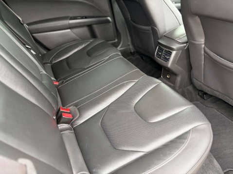 Ford Mondeo 2.0 Mondeo Titanium TDCi 5dr 26