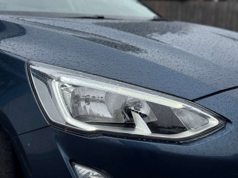 Ford Focus 1.0T EcoBoost Zetec Hatchback 5dr Petrol Manual Euro 6 (s/s) (125 ps) 9