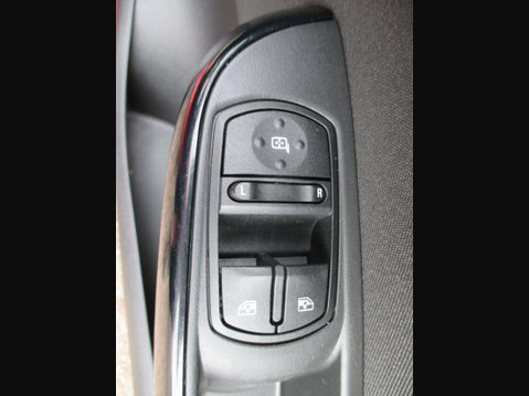 Vauxhall Corsa 1.4i ecoTEC Energy Euro 6 3dr 25