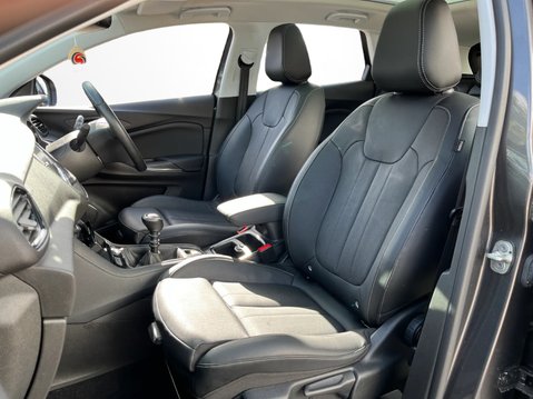 Vauxhall Grandland X 1.2 Turbo Elite Nav 5dr 19