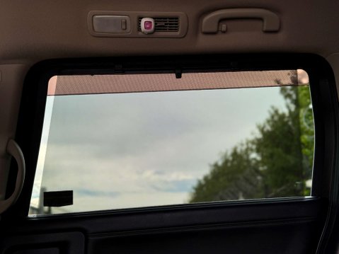 Nissan Elgrand Highway Star 58
