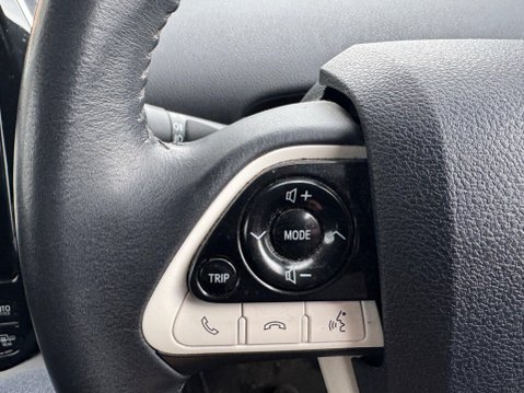 Toyota Prius 1.8 VVT-h Business Edition Plus CVT Euro 6 (s/s) 5dr (15in Alloy) 23