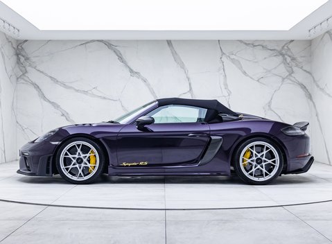 Porsche 718 Spyder RS 7