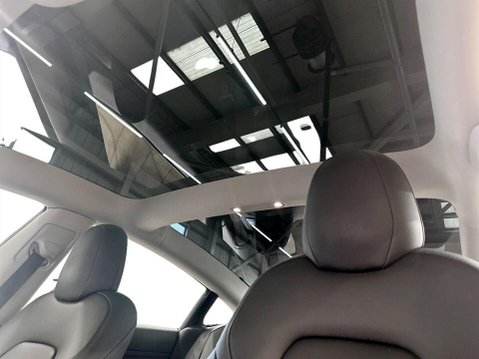 Tesla Model 3 (Dual Motor) Long Range Saloon 4dr Electric Auto 4WDE (346 ps) 17