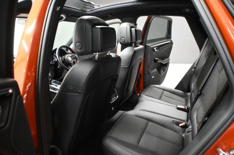 Porsche Macan 2.9 Macan S Semi-Auto 4WD 5dr 10