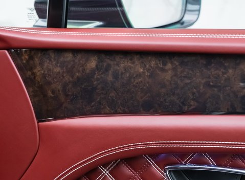 Bentley Bentayga Hybrid First Edition 27