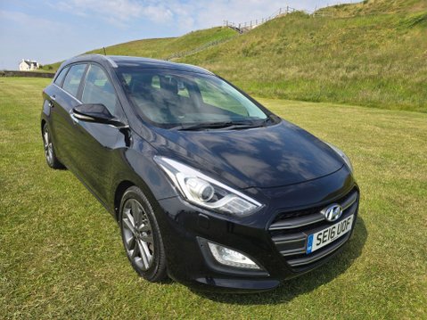 Hyundai i30 1.6 CRDi Blue Drive Premium Tourer DCT Euro 6 (s/s) 5dr 1