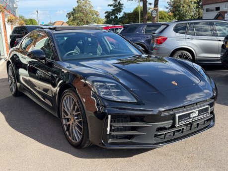Porsche Panamera PDK 6