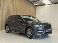 Jaguar F-Pace 2.0 F-PACE R-Sport AWD D Auto 4WD 5dr 4