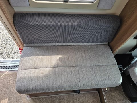 Swift Escape 684 Motor Home 33