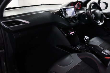 Peugeot 2008 S/S GT LINE 34