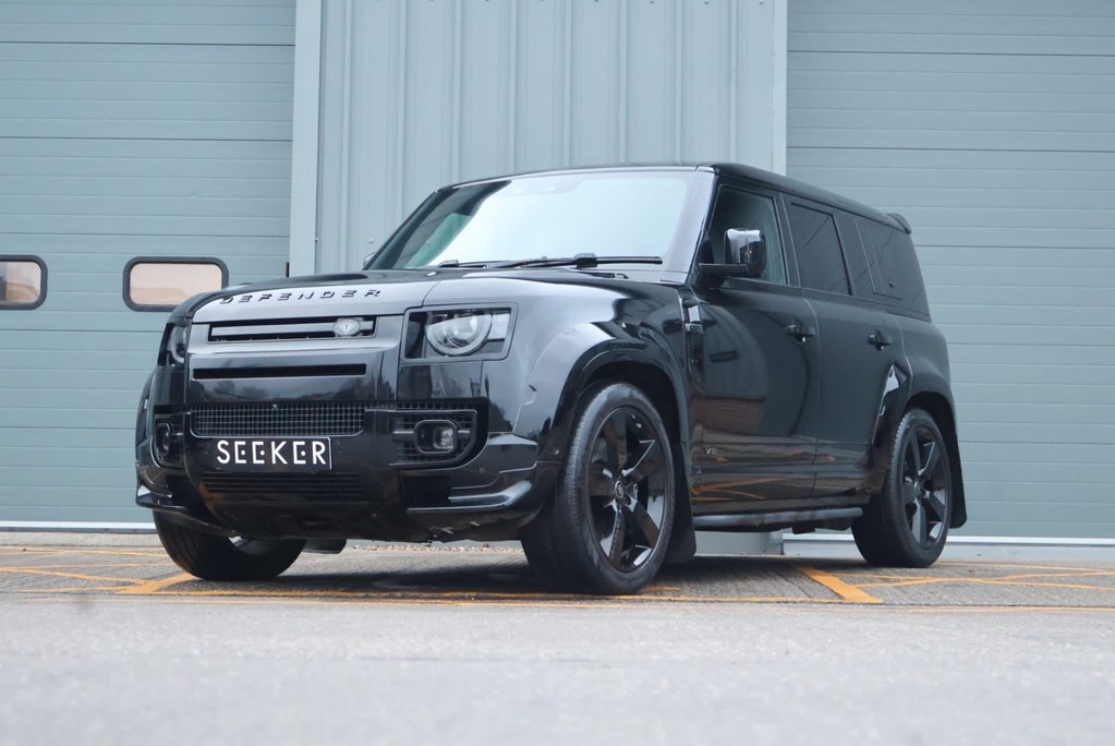 Land Rover Defender 110 P525 V8 Urban Edition  3