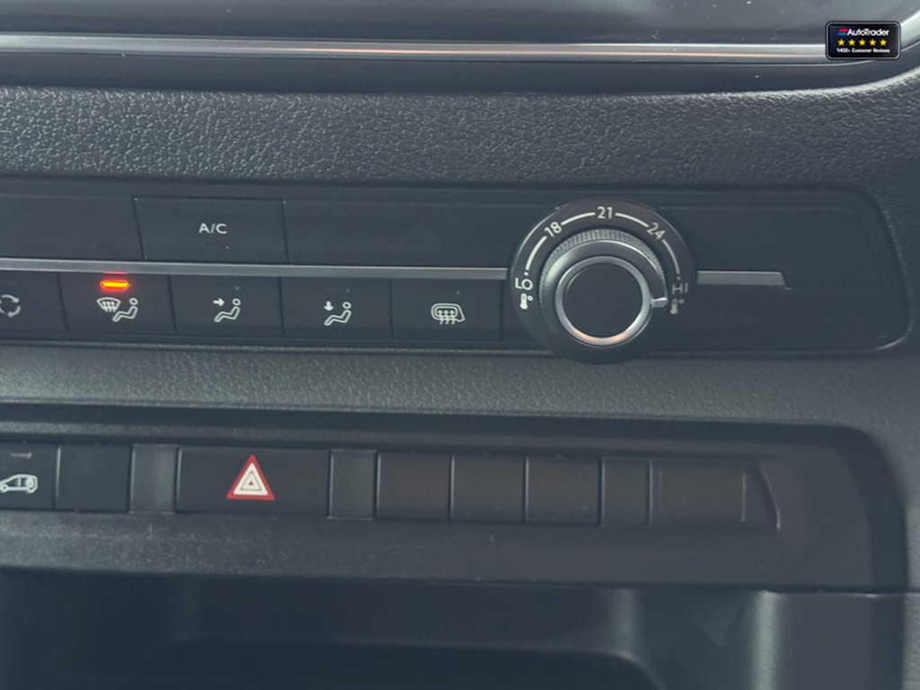 2022 Vauxhall VivaroAUTO LWB L2H1 Low Roof 3100 Dynamic Air Con Sensors Tow Bar EURO 6 — thumbnail 31 of 49