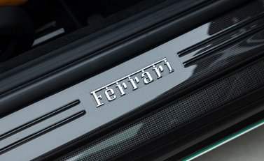 Ferrari 812 Superfast 25