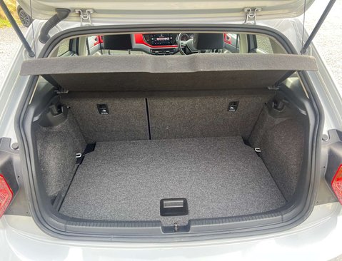 Volkswagen Polo 1.0 Polo Beats TSi Semi-Auto 5dr 45