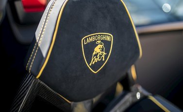 Lamborghini Aventador SV LP750-4 Roadster 19