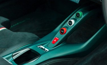 Ferrari 812 Superfast 21