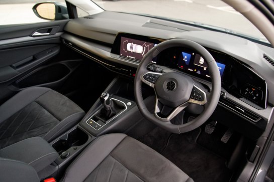 Volkswagen Golf STYLE TSI