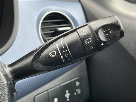 Hyundai i10 1.2 SE 5dr Auto 24