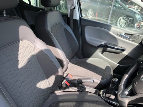 Vauxhall Corsa SE 1.4 ECOFLEX petrol manual, 61,000m,FSH, heated seats+wheel, DAB, £35 tax 7
