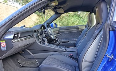 Porsche 911 (991) Targa 4 GTS 16