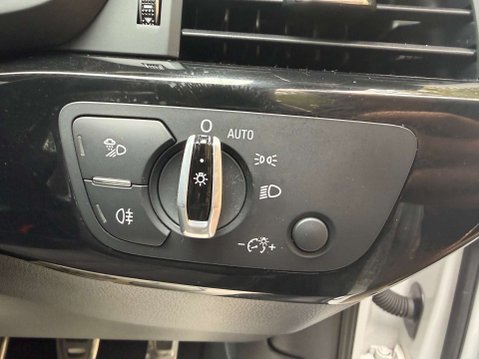 Audi A4 2.0 A4 S Line TDI 5dr 43