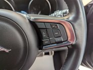 Jaguar XF 2.0 XF R-Sport D AWD Auto 4WD 5dr 63