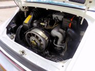 Porsche 911 CARRERA 3.2 TARGA 46