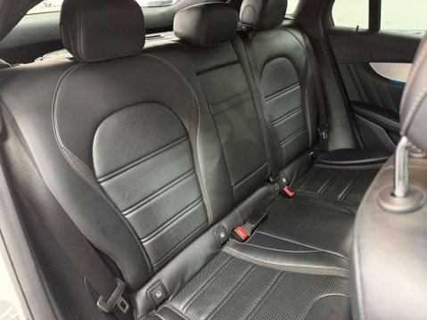 Mercedes-Benz GLC 4.0 GLC63 V8 BiTurbo AMG (Premium) Coupe 5dr Petrol SpdS MCT 4MATIC+ Euro 6 54