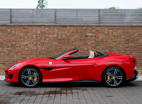 Ferrari Portofino 2