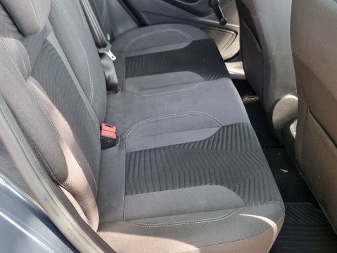 Ford Fiesta ZETEC Full Service Record Just had New Cambelt Water Pump 4 Tyres New MOT 21