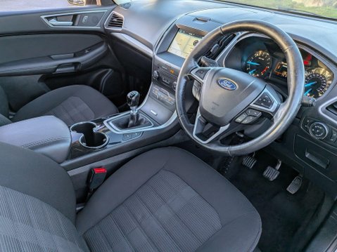 Ford Galaxy 2.0 TDCi Zetec Euro 6 5dr 9
