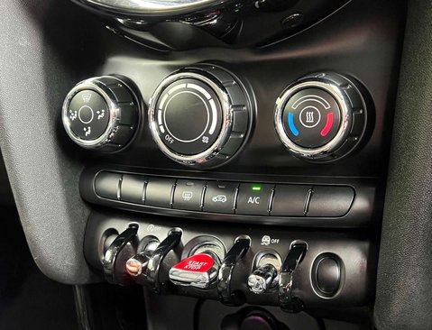Mini Hatch 1.5 Cooper Classic 5dr 34