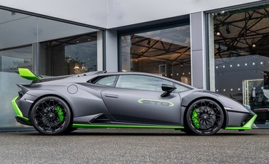 Lamborghini Huracan STO 2