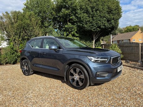 Volvo XC40 2.0 D4 Inscription Auto AWD Euro 6 (s/s) 5dr 2