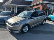 Volkswagen Touran 1.6 TDI BlueMotion Tech SE Family DSG Euro 6 (s/s) 5dr 1