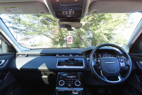Land Rover Range Rover Velar 3.0 D300 SE Auto 4WD Euro 6 (s/s) 5dr 8
