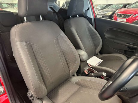 Ford Fiesta 1.0T EcoBoost Zetec S Hatchback 3dr Petrol Manual Euro 6 (s/s) (125 ps) 12