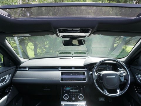 Land Rover Range Rover Velar 3.0 D300 R-Dynamic HSE SUV 5dr Diesel Auto 4WD Euro 6 (s/s) (300 ps) 3