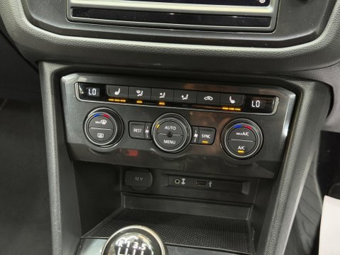 Volkswagen Tiguan 2.0 TDI BlueMotion Tech R-Line Euro 6 (s/s) 5dr 64